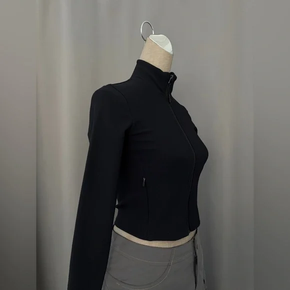 Kyodan Black Fitted Zip-Front Jacket - Picture 2 of 7